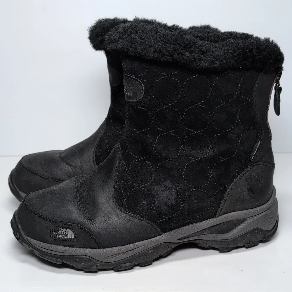 The North Face primaloft 200 g insultated winter boots womans size 7.5 EU 38.5
